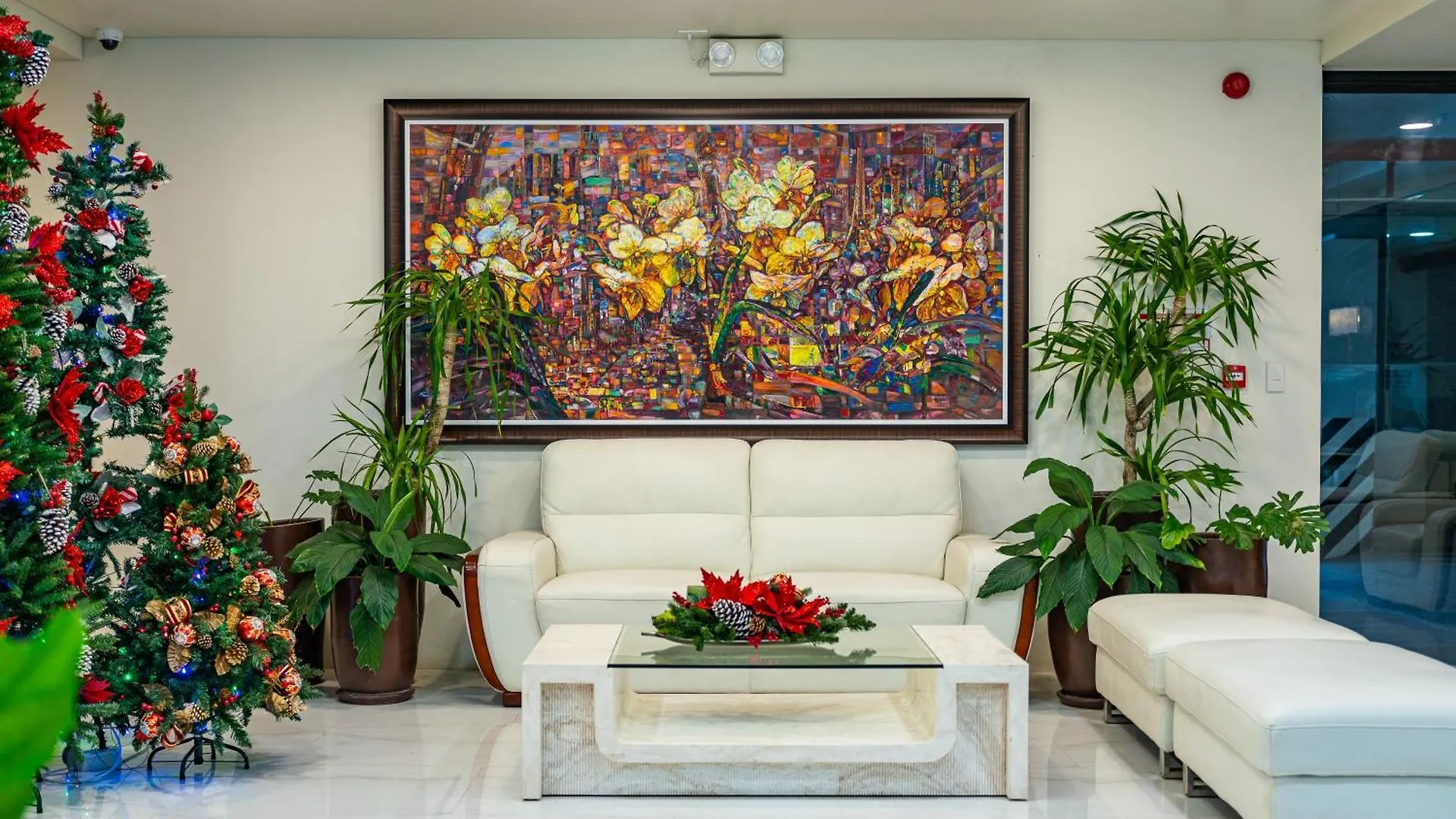 Ivory Residences I Premium Apartment L Close To Malls I Downtown I Managed By Bleuspace Davao City