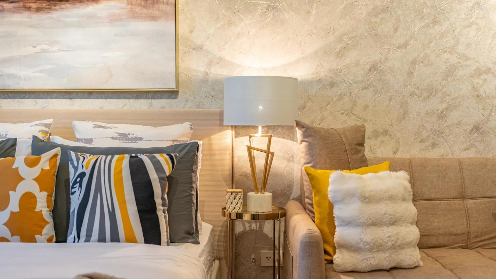 Ivory Residences I Premium Apartment L Close To Malls I Downtown I Managed By Bleuspace Davao City
