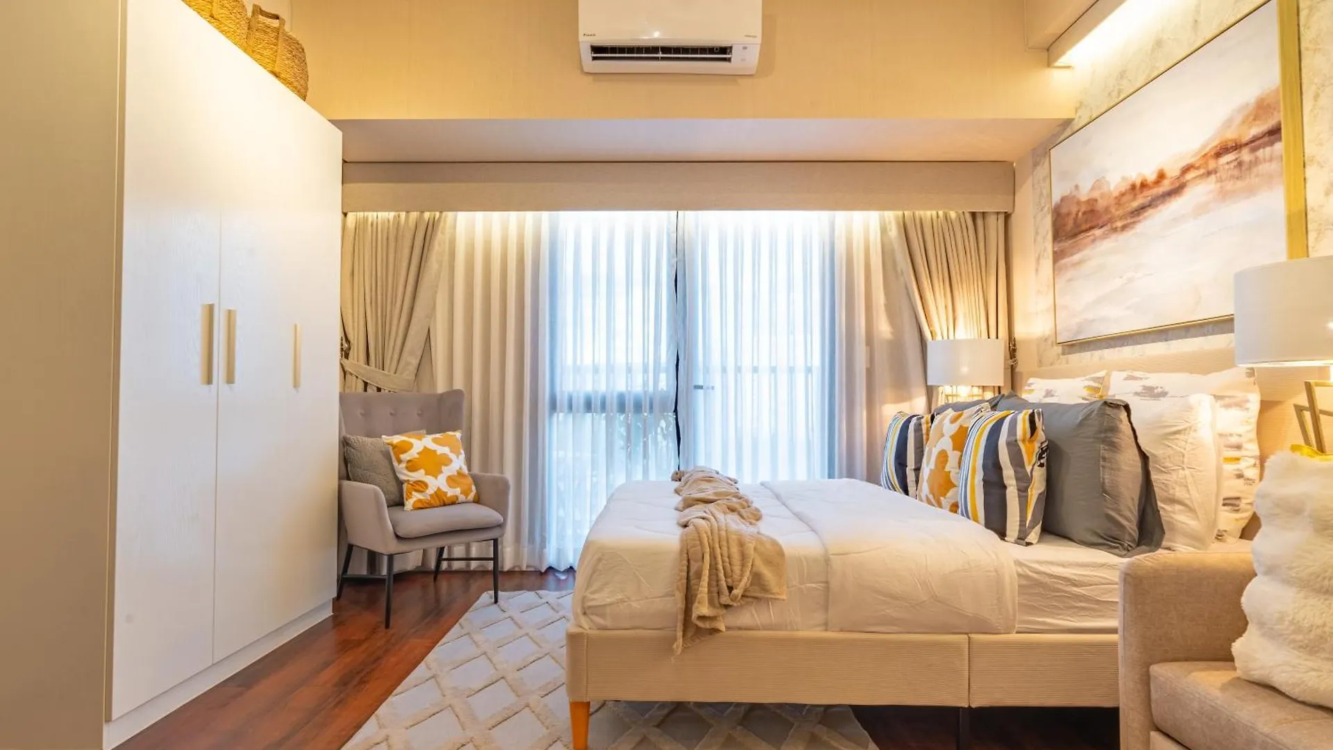 Ivory Residences I Premium Apartment L Close To Malls I Downtown I Managed By Bleuspace Davao City