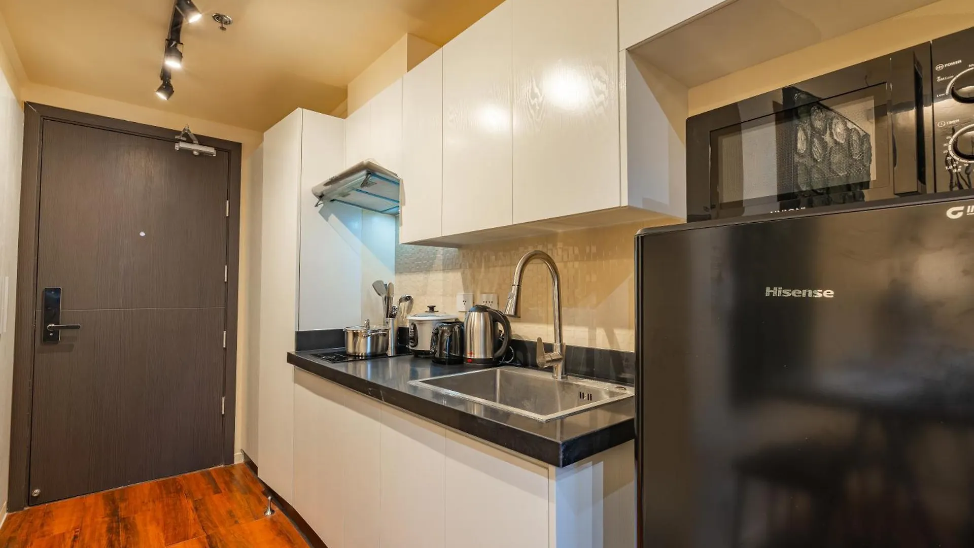 Ivory Residences I Premium Apartment L Close To Malls I Downtown I Managed By Bleuspace Davao City 0*,  Fülöp-szigetek